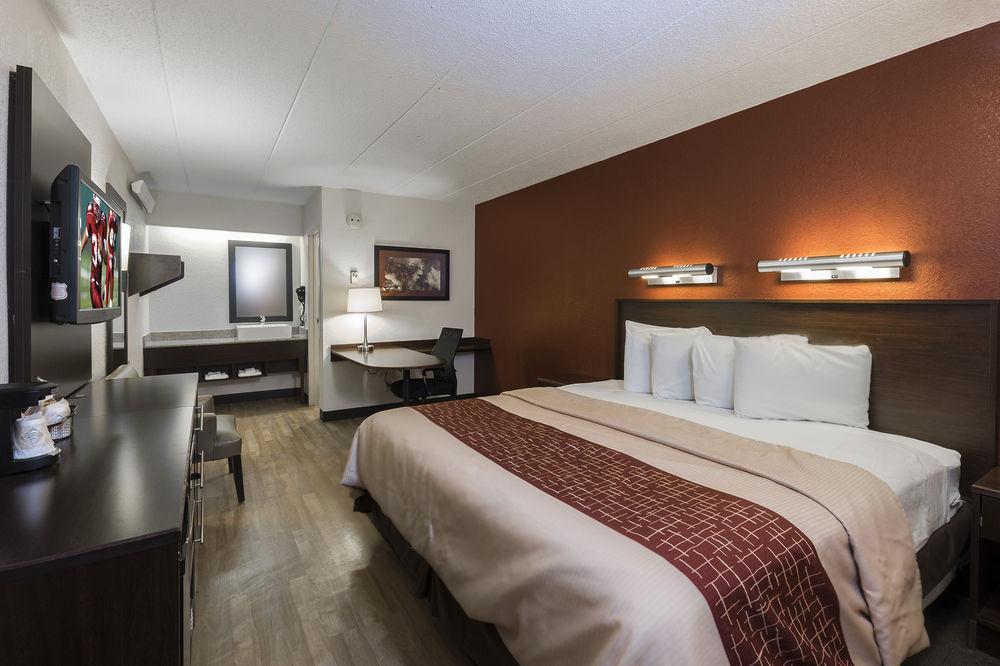 Red Roof Inn Plus+ Wilmington - Newark Christiana Екстер'єр фото