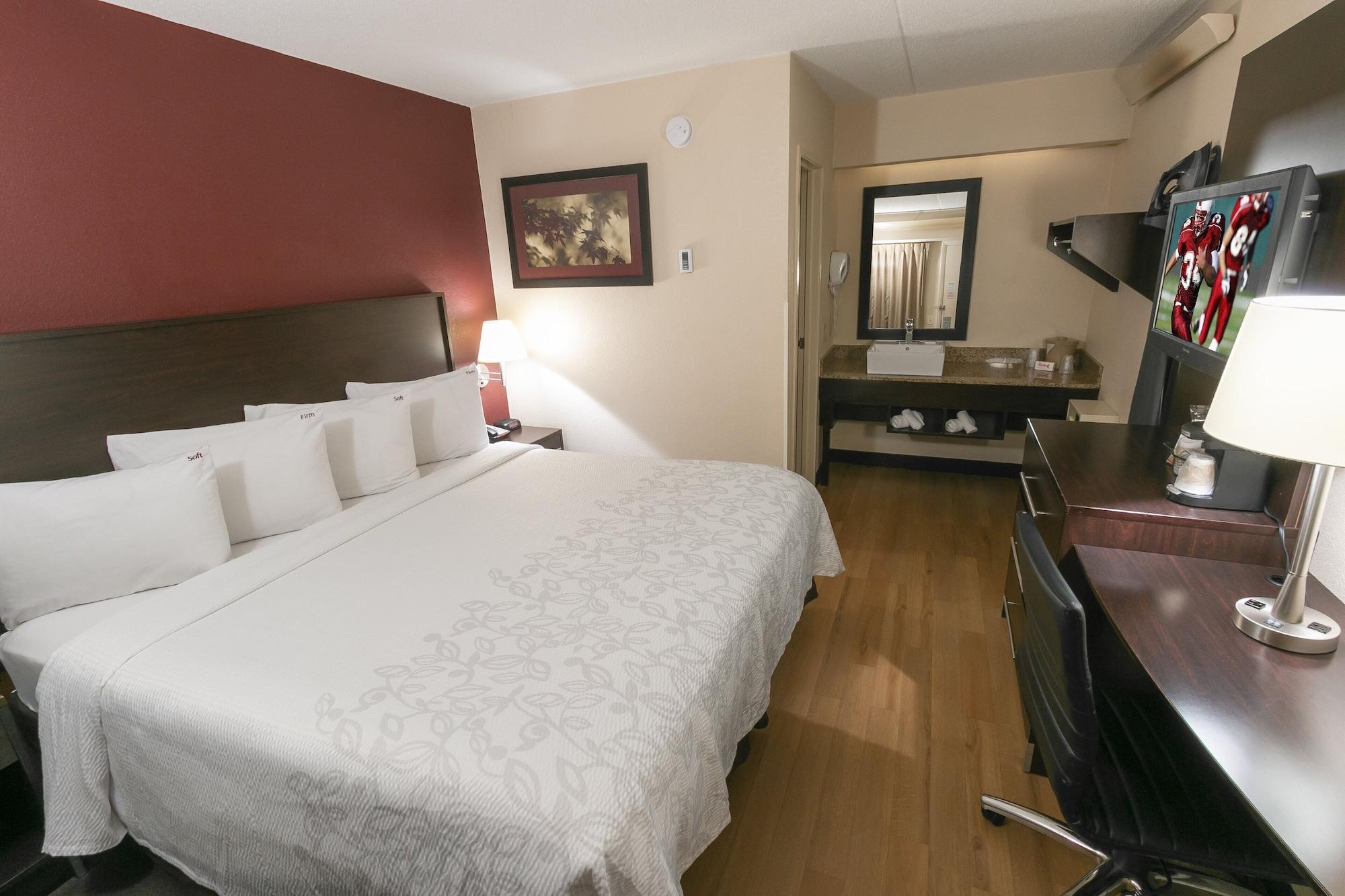 Red Roof Inn Plus+ Wilmington - Newark Christiana Екстер'єр фото