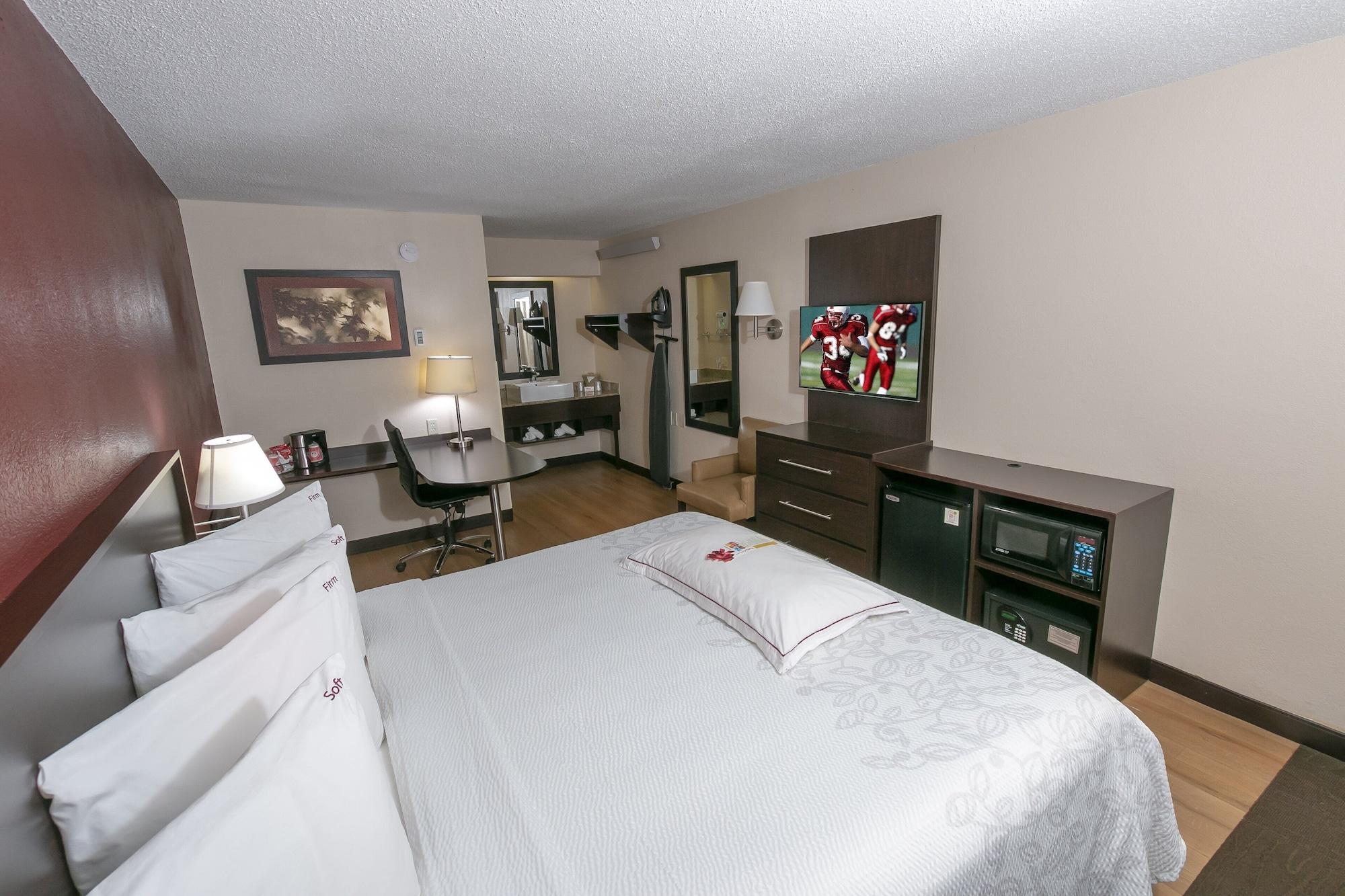 Red Roof Inn Plus+ Wilmington - Newark Christiana Екстер'єр фото