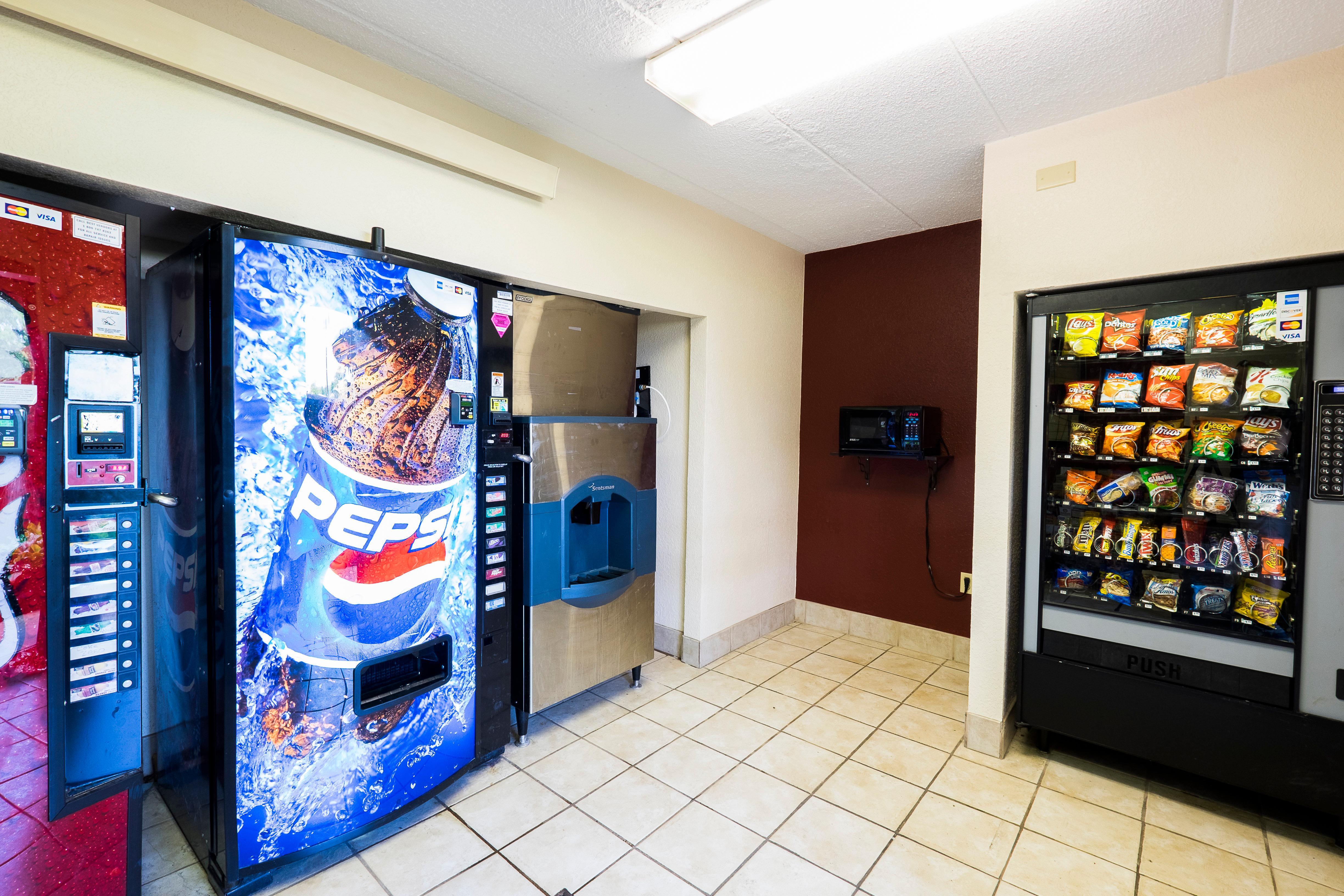 Red Roof Inn Plus+ Wilmington - Newark Christiana Екстер'єр фото