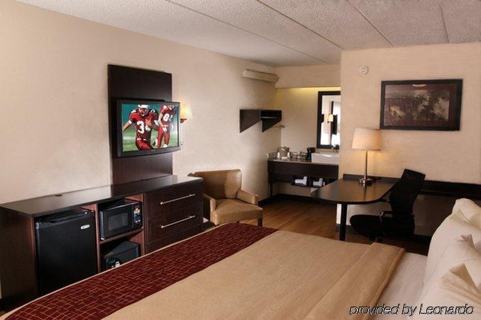 Red Roof Inn Plus+ Wilmington - Newark Christiana Номер фото