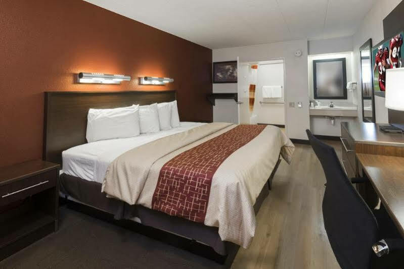 Red Roof Inn Plus+ Wilmington - Newark Christiana Екстер'єр фото