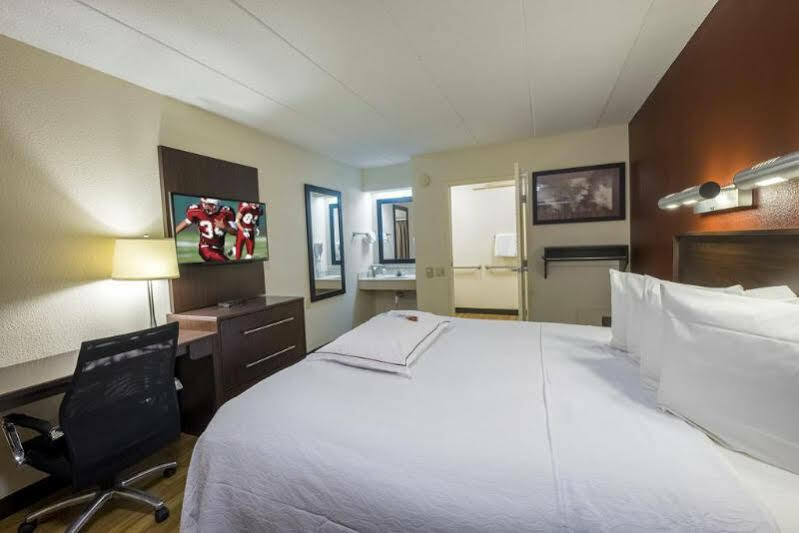 Red Roof Inn Plus+ Wilmington - Newark Christiana Екстер'єр фото