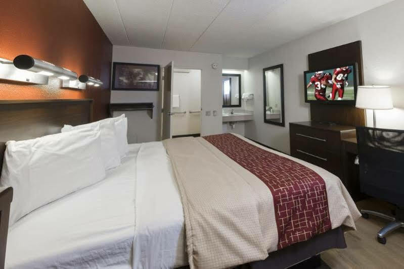 Red Roof Inn Plus+ Wilmington - Newark Christiana Екстер'єр фото