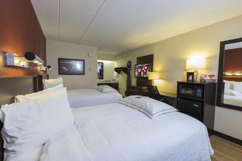 Red Roof Inn Plus+ Wilmington - Newark Christiana Екстер'єр фото